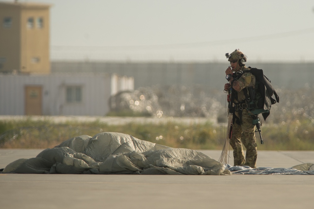 Guardian Angels perform HALO jump