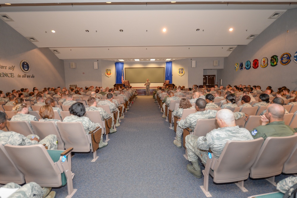 JSTARS Airmen welcome ANG Command Chief Hotaling