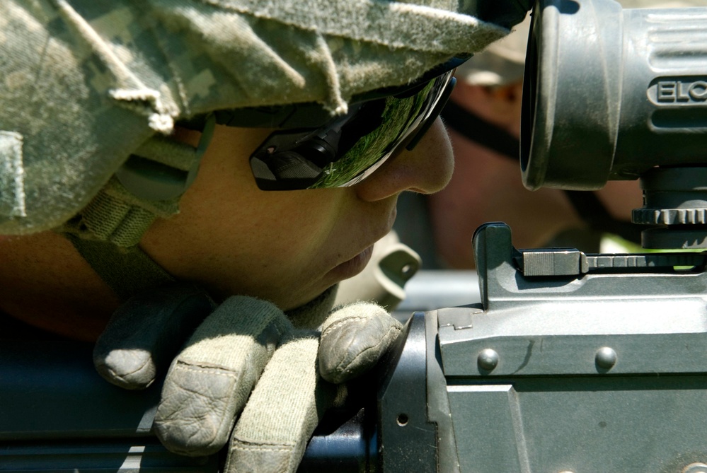 New York National Guard Soldiers sharpen live fire skills at annual training