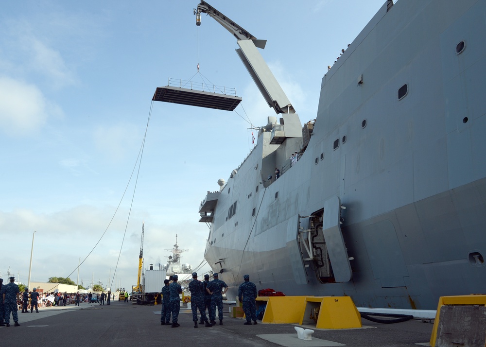 USS New York homecoming