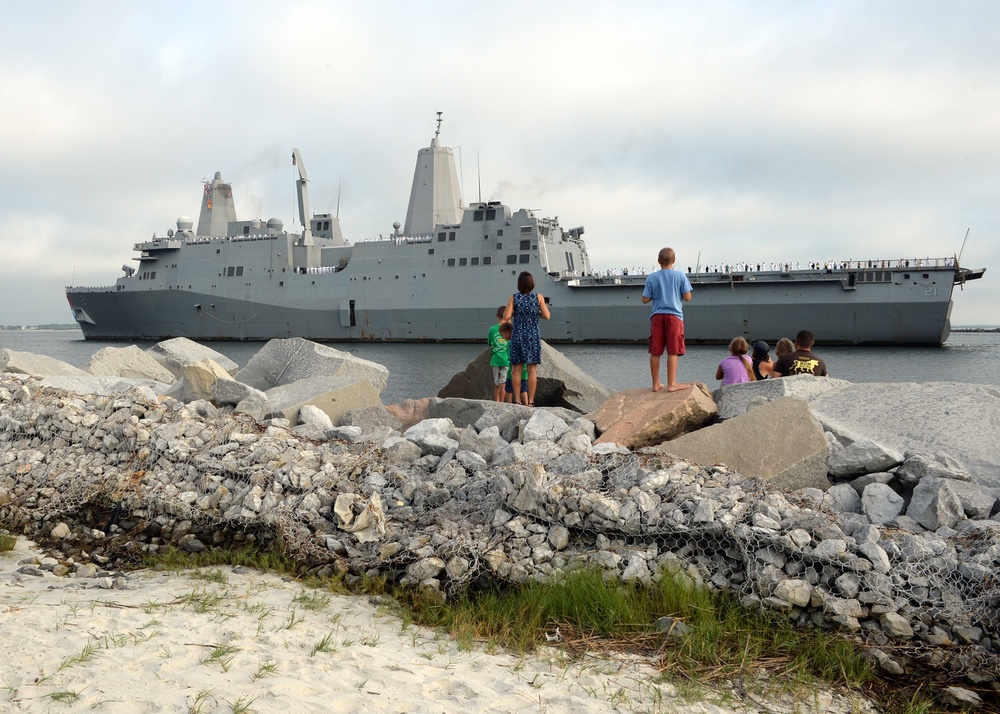 USS New York returns to Mayport