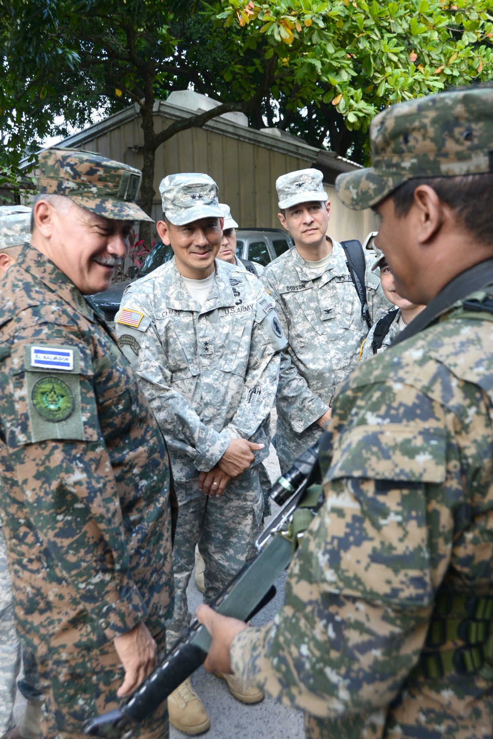 2015 El Salvador staff talks