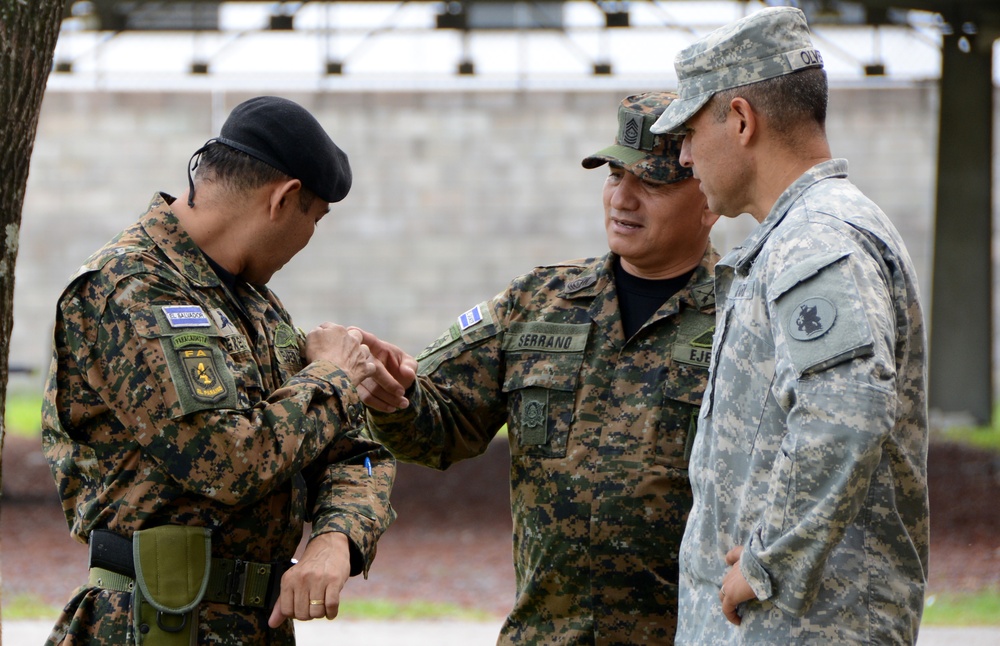 2015 El Salvador staff talks