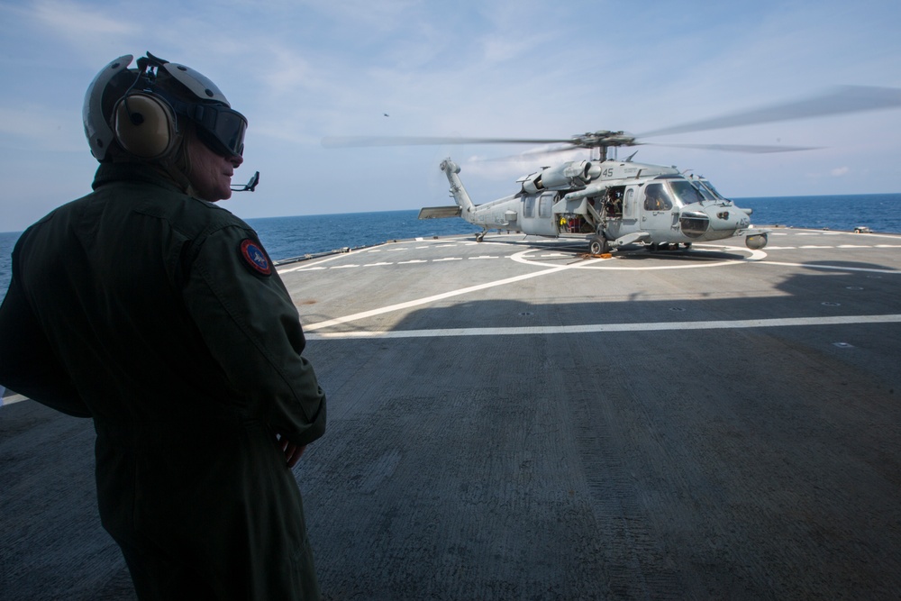 Force Recon Marines practice taking over ships at sea