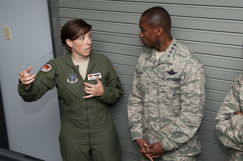 Gen. McDew visits 108th Wing