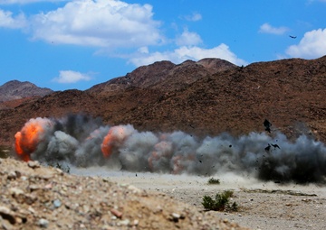 1/3, 2nd CEB train to keep Marines ready