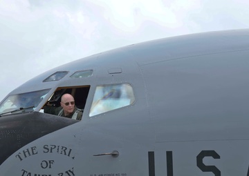 Colonel bids farewell to MacDill