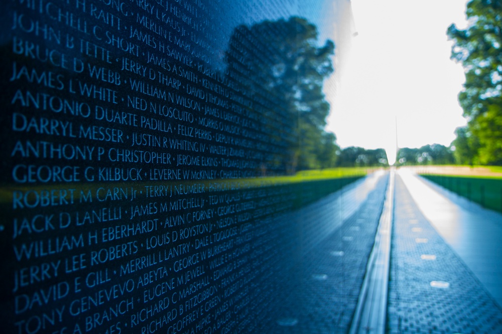 Vietnam Veterans Memorial wall