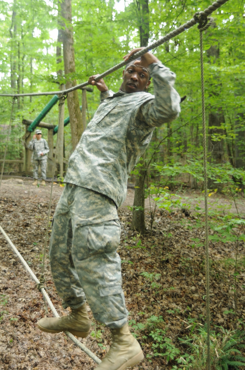 Soldiers compete in Warfighter Competition