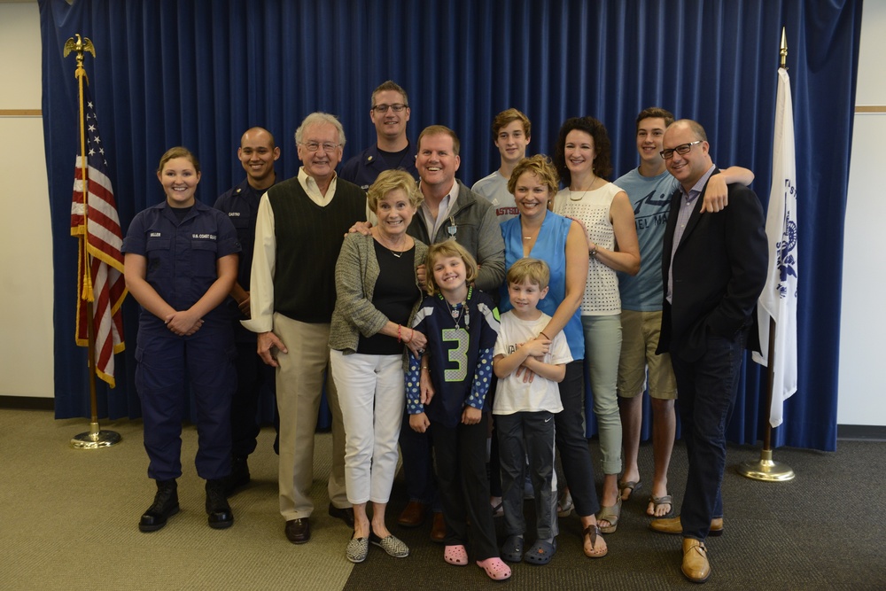 Meeks receive Coast Guard Meritorious Public Service award
