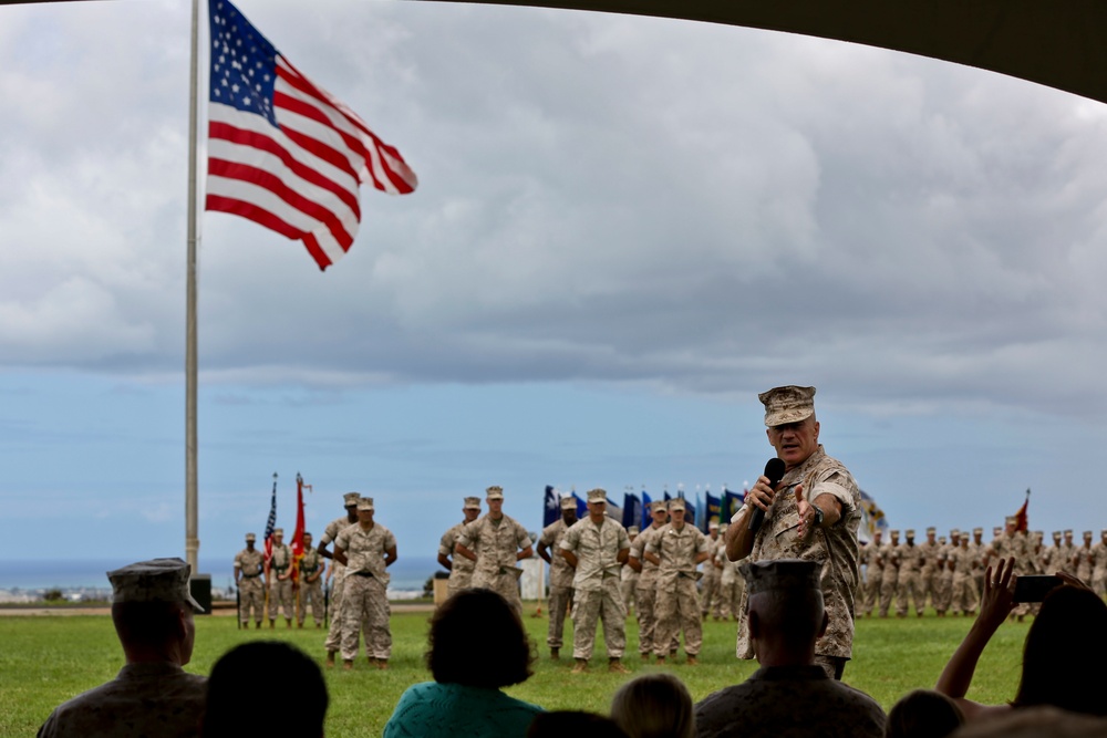 Marine Corps Forces, Pacific Headquarters and Service Battalion Change of Command