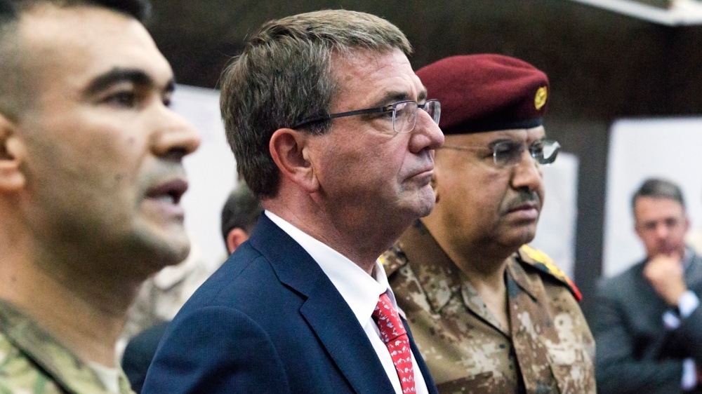 Secretary of defense visits Iraqi leaders