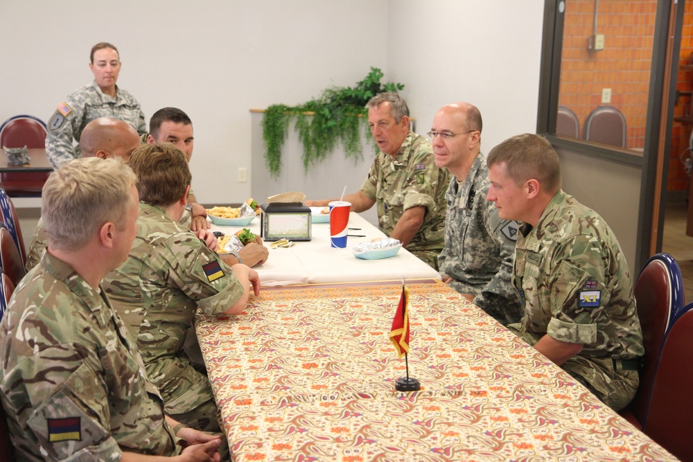 British Army Reserve Soldiers meet Brig. Gen. Gentry July 25, 2015