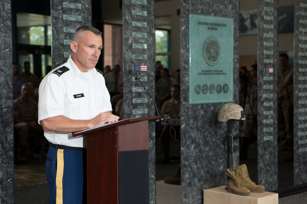 DINFOS inducts two Marines into Hall of Heroes