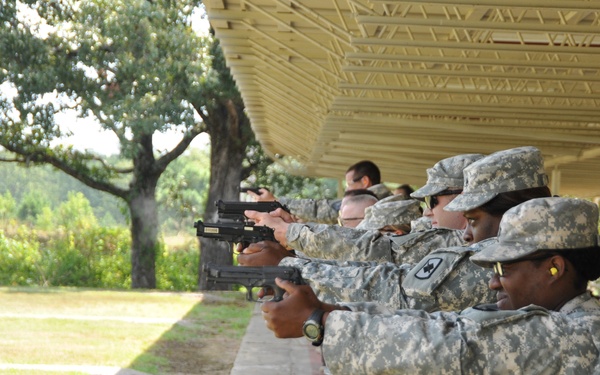 Arkansas Soldiers train to fulfill arming requirements