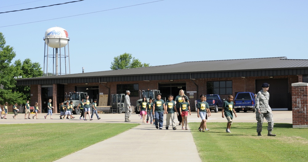 Choctaw Nation students tour 188th Wing