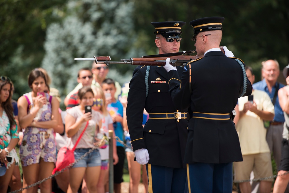 240th anniversary of the US Army Chaplains Corps commemorated in Arlington National Cemetery