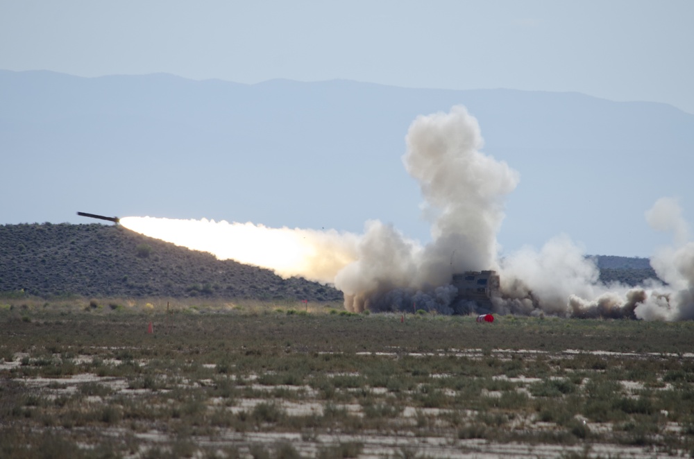 MLRS missile test at White Sands Missile Range