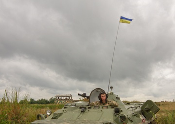 Soldiers participate in Rapid Trident field exercise