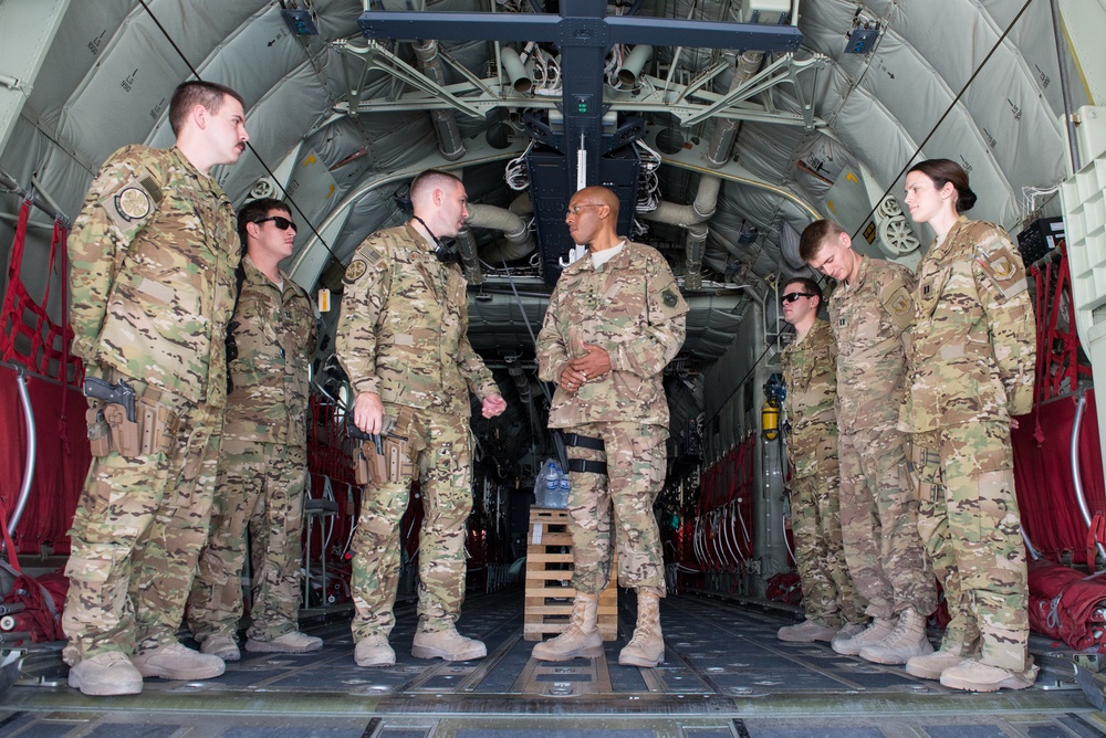 AFCENT commander visits Afghanistan airmen