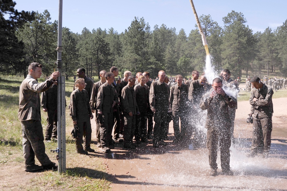 US Air Force Academy Class of 2019 on assault course