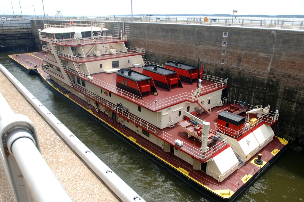Open house set on board Motor Vessel Mississippi in Chattanooga