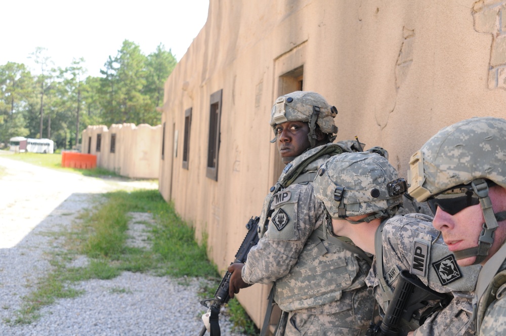 113th MP Company conducts MOUT training