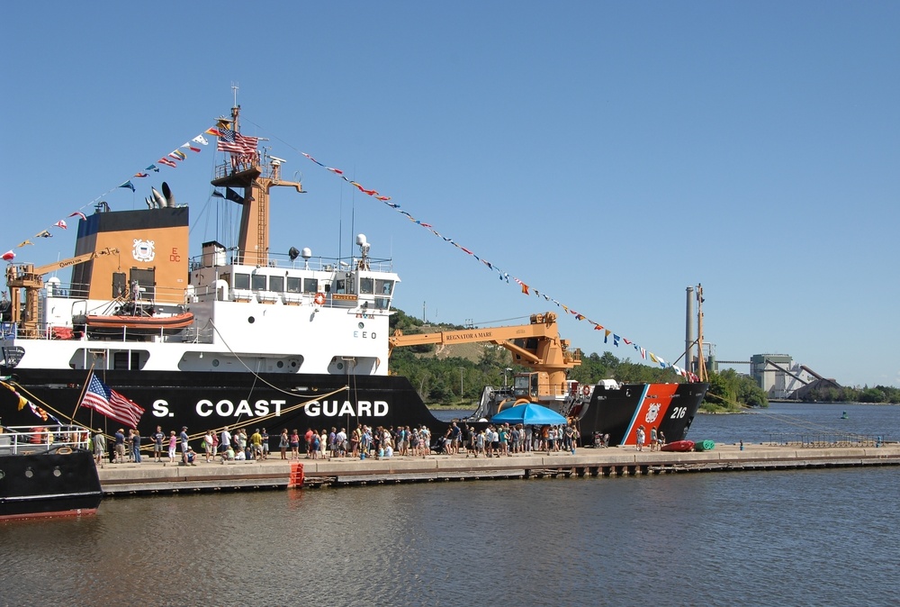 Coast Guard Festival 2015