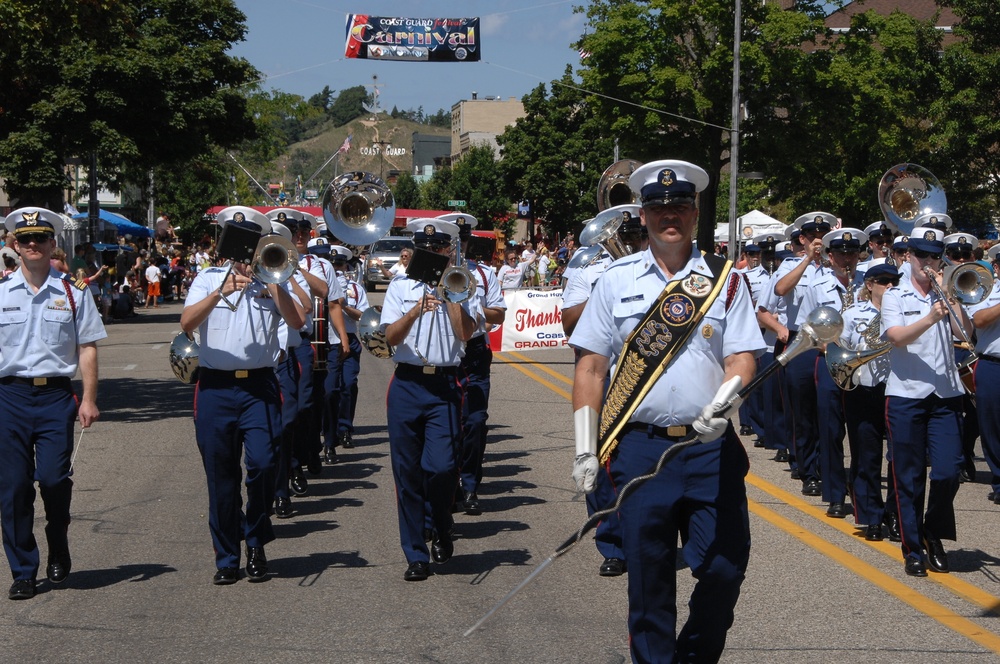 DVIDS Images Coast Guard Festival Parade [Image 6 of 7]