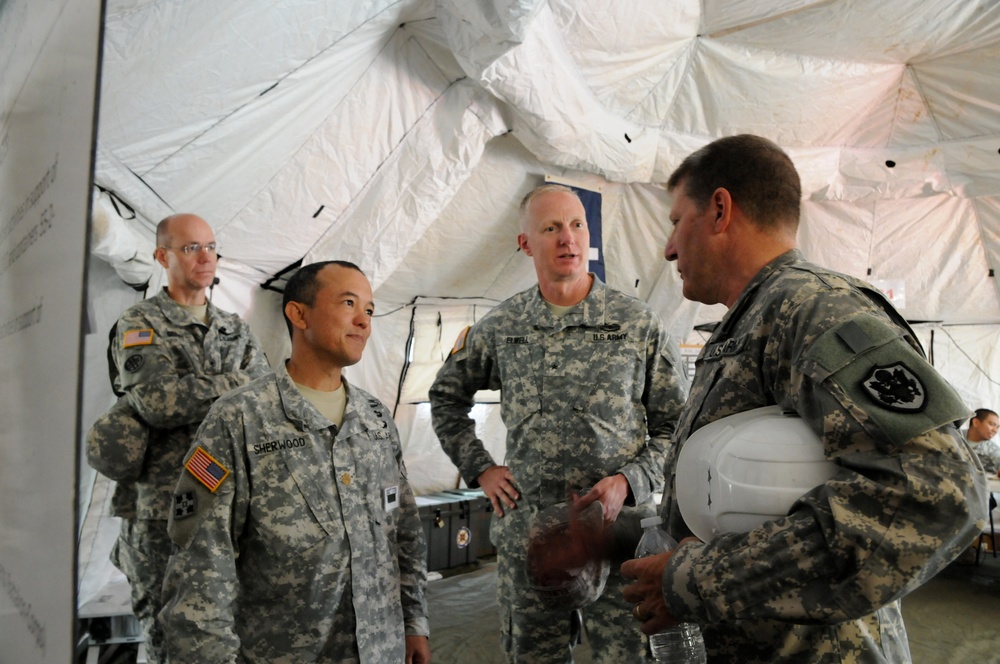 Army Reserve Soldiers conduct harbor and seaport operations training