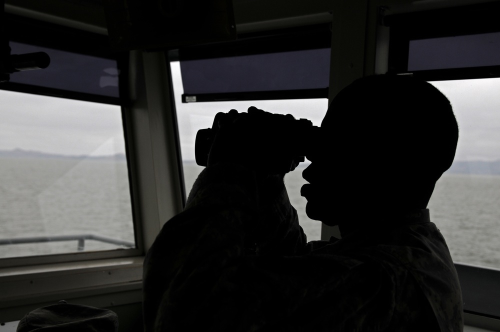 Army Reserve Soldiers conduct harbor and seaport operations training