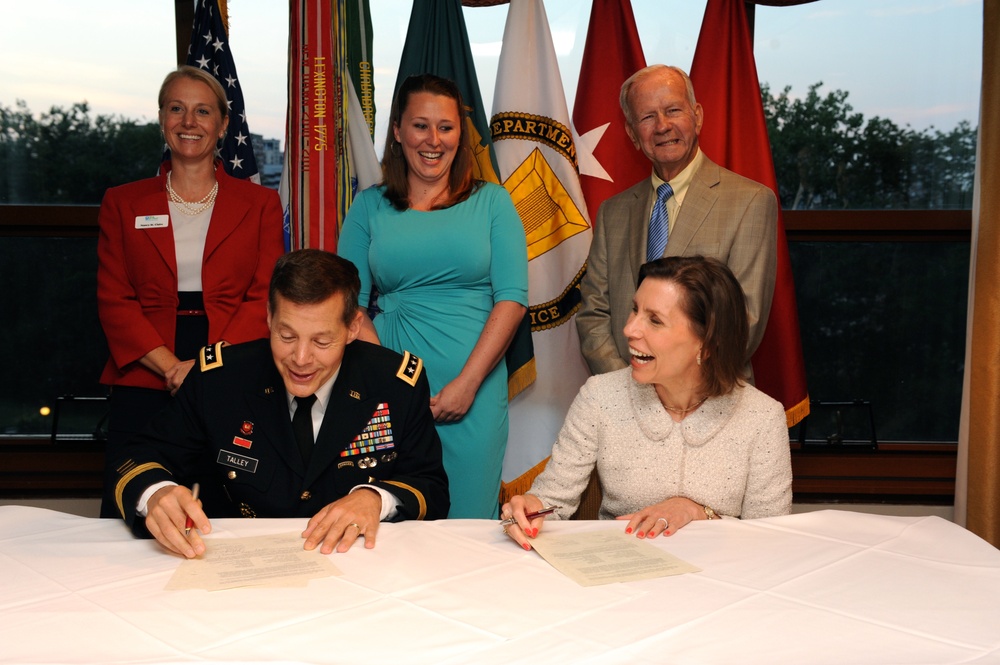 Army Reserve signs Memorandum of Understanding with Give an Hour
