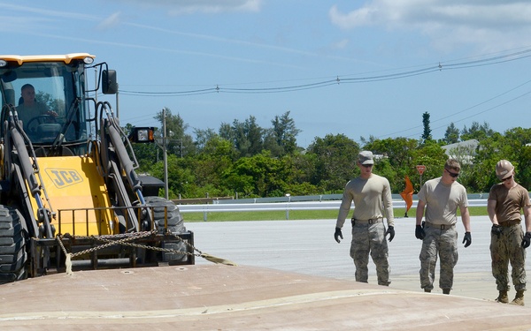 Navy Seabees train with Air Force engineers