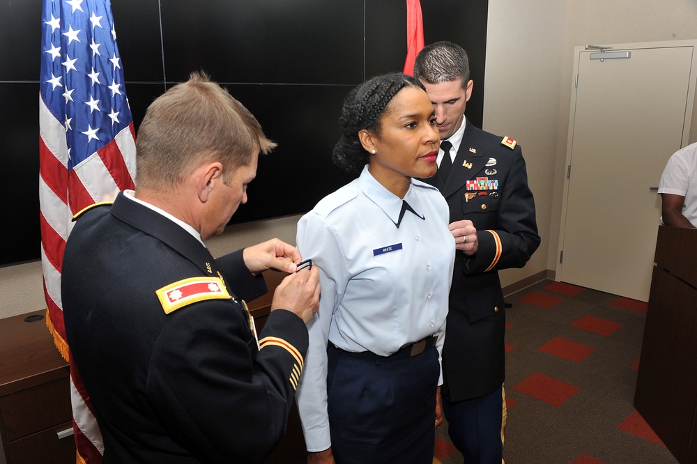 Air Force NCO moves up the ranks in the Nashville District
