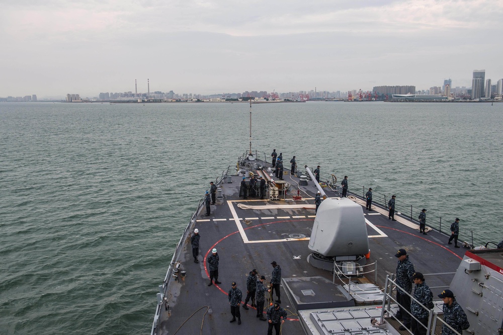 USS Stethem arrives in Qingdao