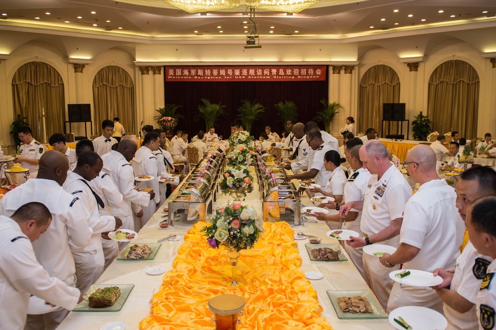 USS Stethem arrives in Qingdao