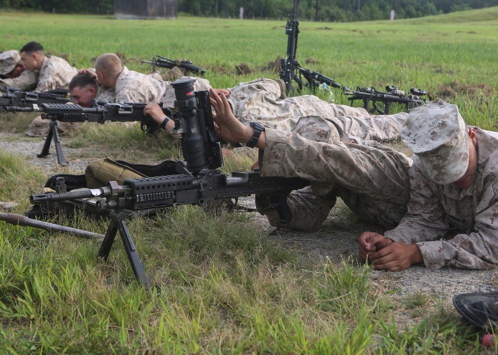 Marines with Support Co., 2nd CEB learn the basics of machine gun operations during DFT