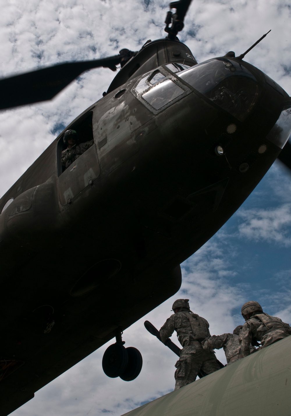 River Assault 2015 sling loading