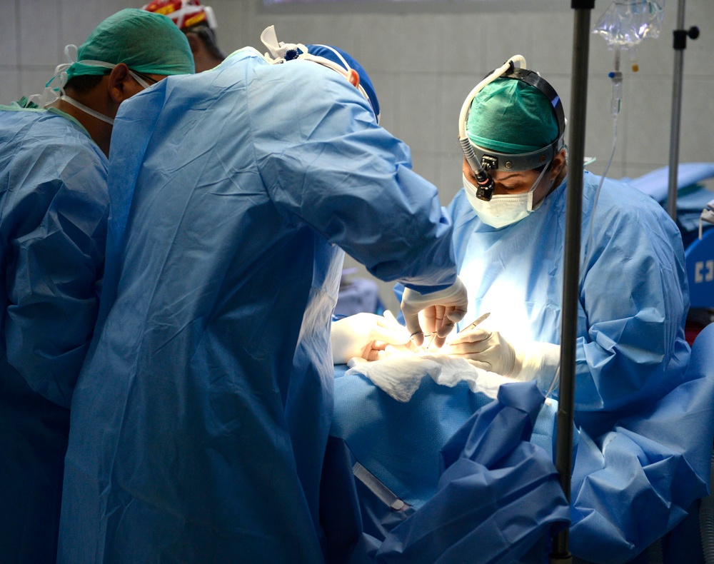 Operating room activity - Aug. 4, 2015