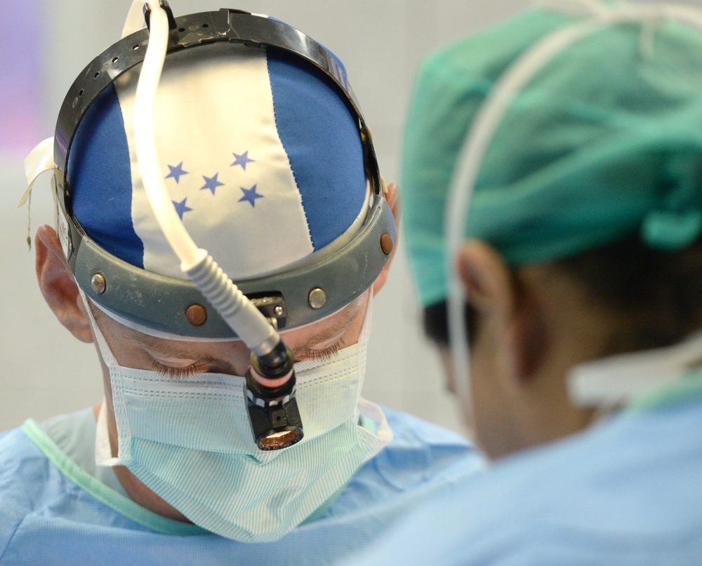 Operating room activity - Aug. 4, 2015