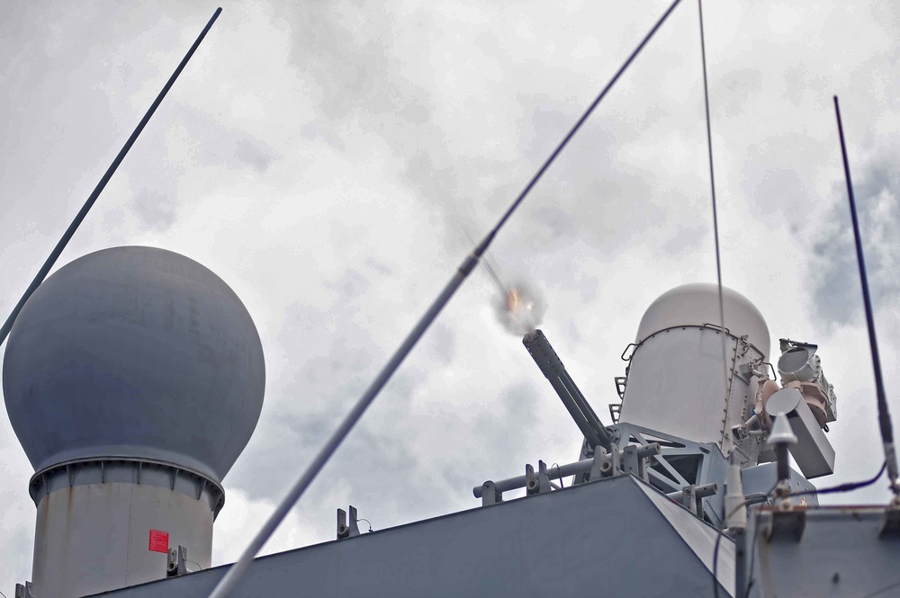 USS Ashland PACFIRE exercise
