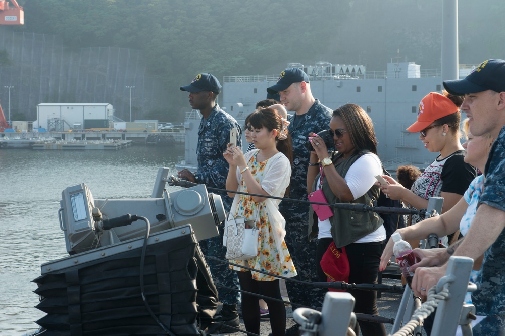 USS Mustin friends and family day cruise