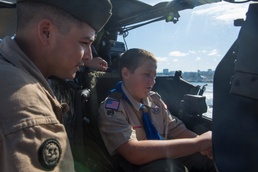 Seafair Fleet Week puts Seattle face to face with Navy-Marine team