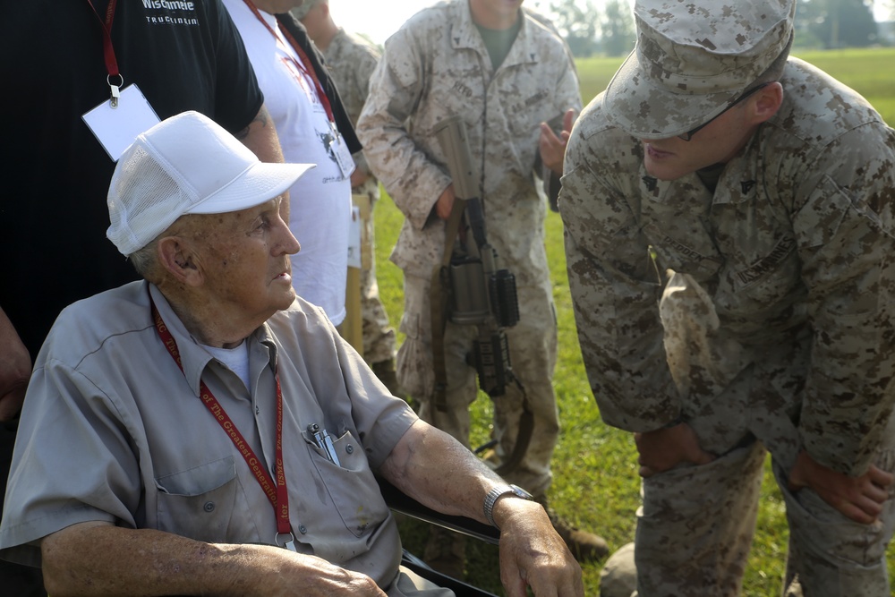4th Marine Division Association presents static display for veterans