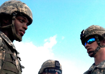 Troop B, 1st Squadron, 98th Cavalry Regiment Air Insertion Training