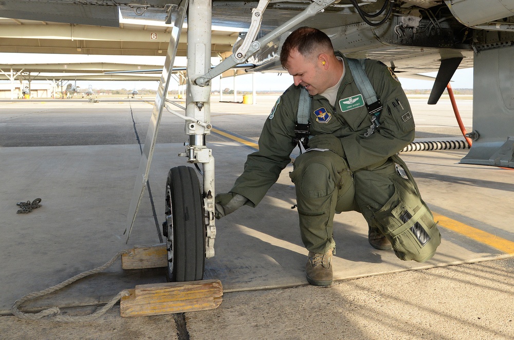 T-38 pre-flight