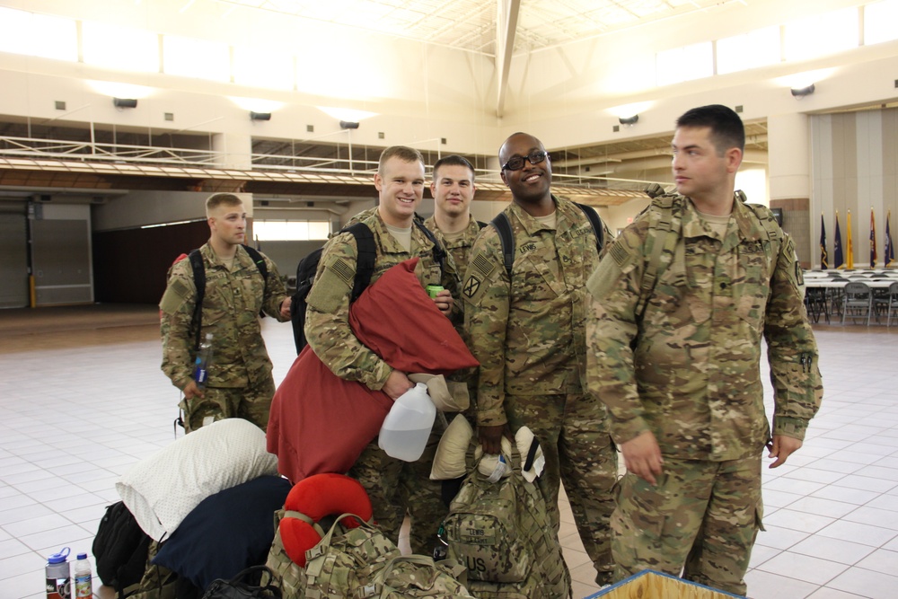 MPs, postal and firefighter Soldiers deploy to Romania