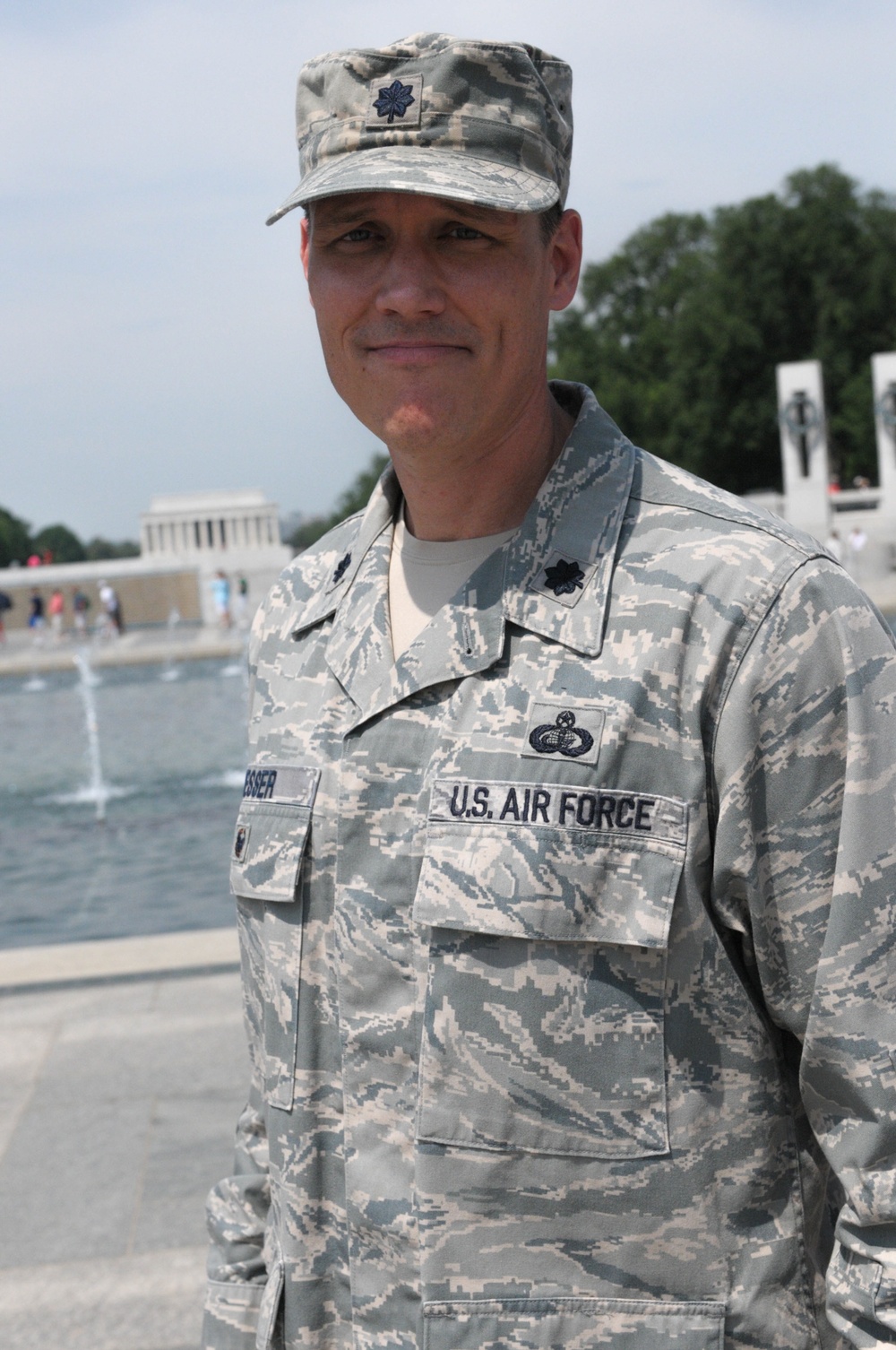 Honoring America’s Heroes, veterans visit their national memorials