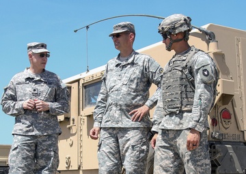 Iowa Army National Guard Brig. Gen. Steve Altman visits troops at Fort Polk, La.
