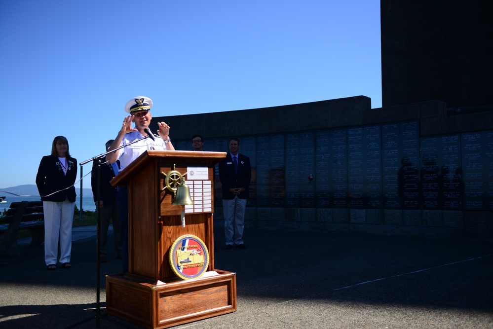 Sector Columbia River commander speaks at Seaman's Memorial